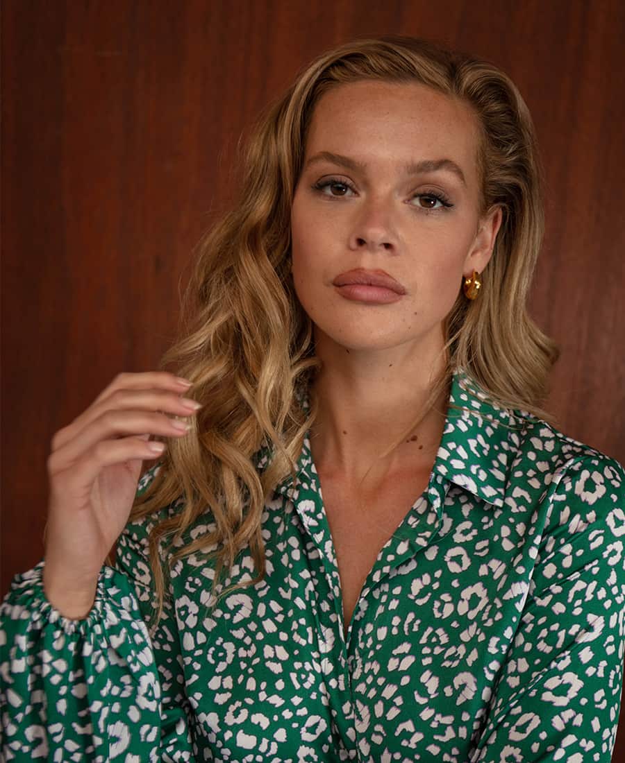 Green Animal Print Satin Shirt Dress collar